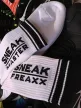 SNEAK MASTER – stílusos fehér-fekete zokni