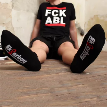 Sk8erboy – fekete negyed zokni a stílusos megjelenésért