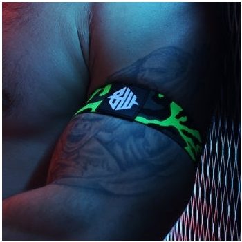 Neo Camo Black-Green – stílusos neon karpántok