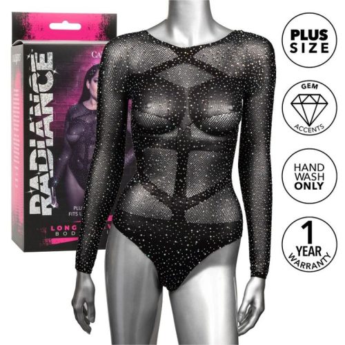 CALEXOTICS - RADIANCE HOSSZÚUJJÚ TESTRUHA RÖGZÍTETT DÍSZÍTÉSSEL, PLUS SIZE