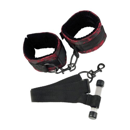 CALEXOTICS - Scandal Black - stílusos bilincs elegáns játékhoz